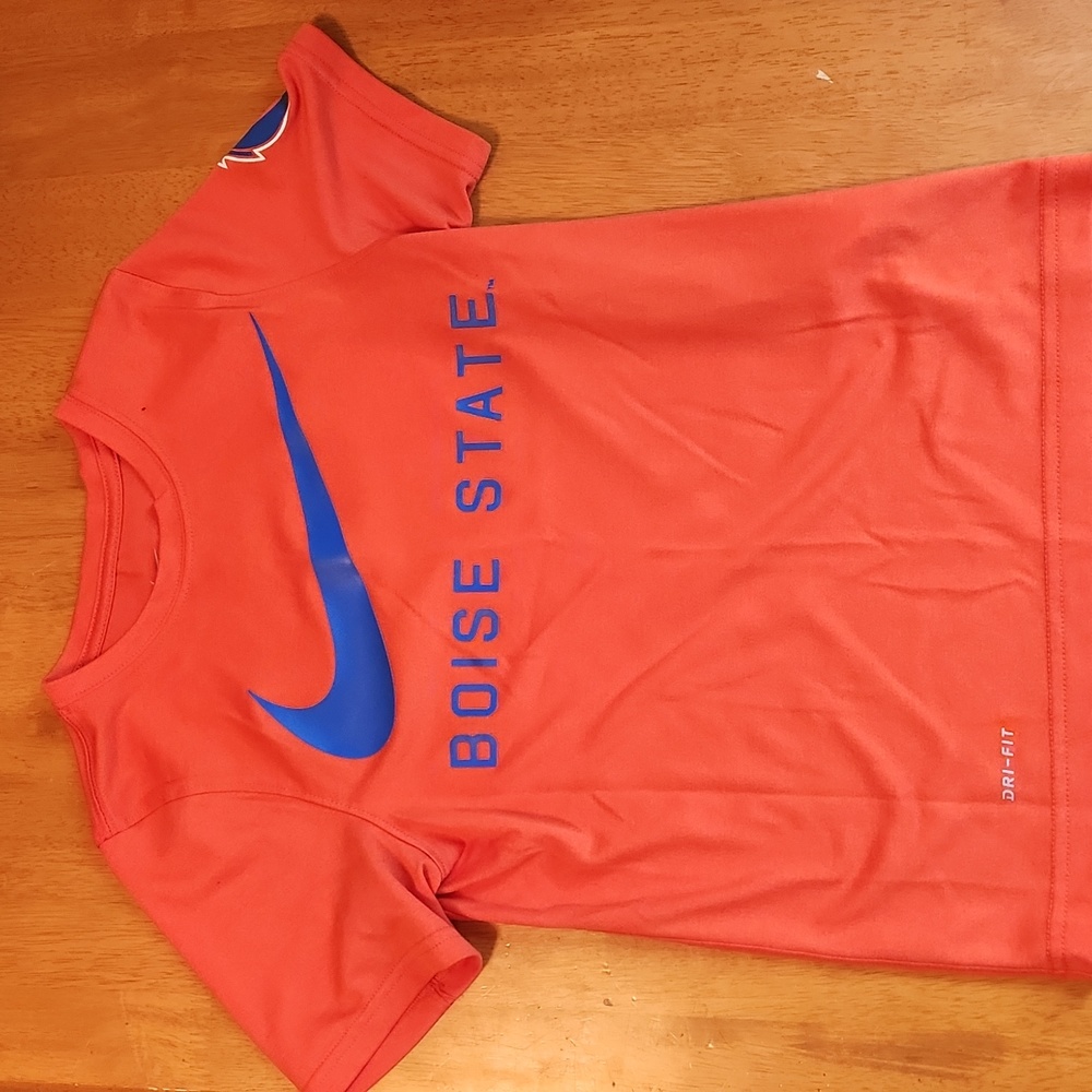 Kids BSU  nike short, size S